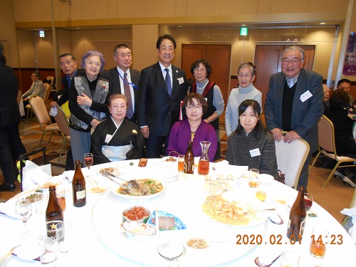 �V�N����4